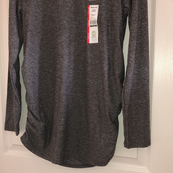 NWT Maternity Fitted Long Sleeve T-Shirt in Grey - Picture 3 of 9